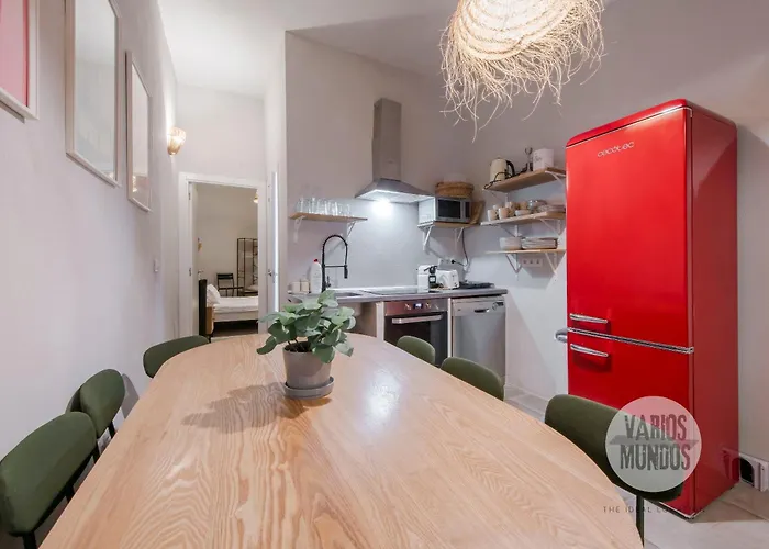 Rustic Cool Interior Design En Plaza Espana Al Pie De Gran Via