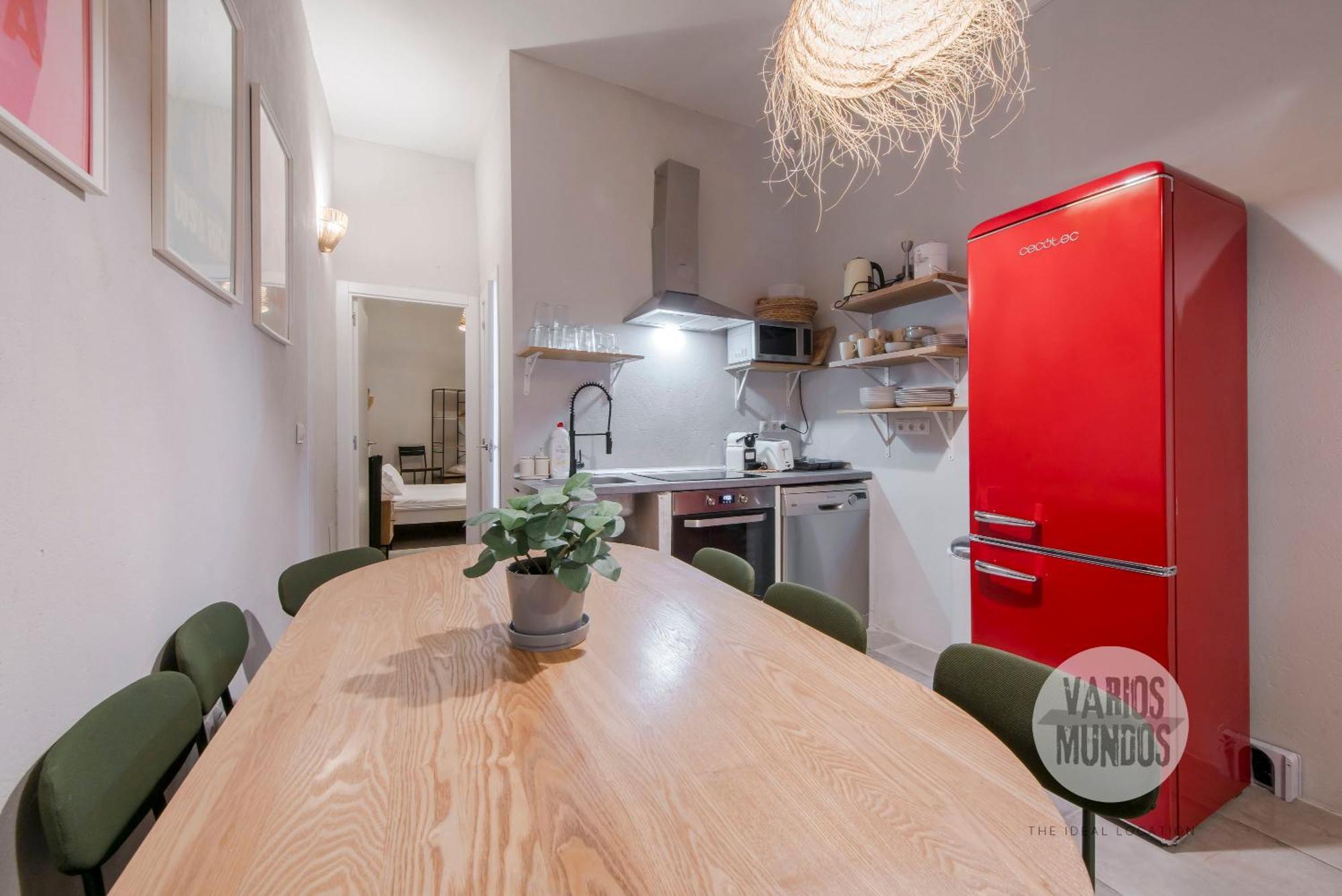 Rustic Cool Interior Design En Plaza Espana Al Pie De Gran Via